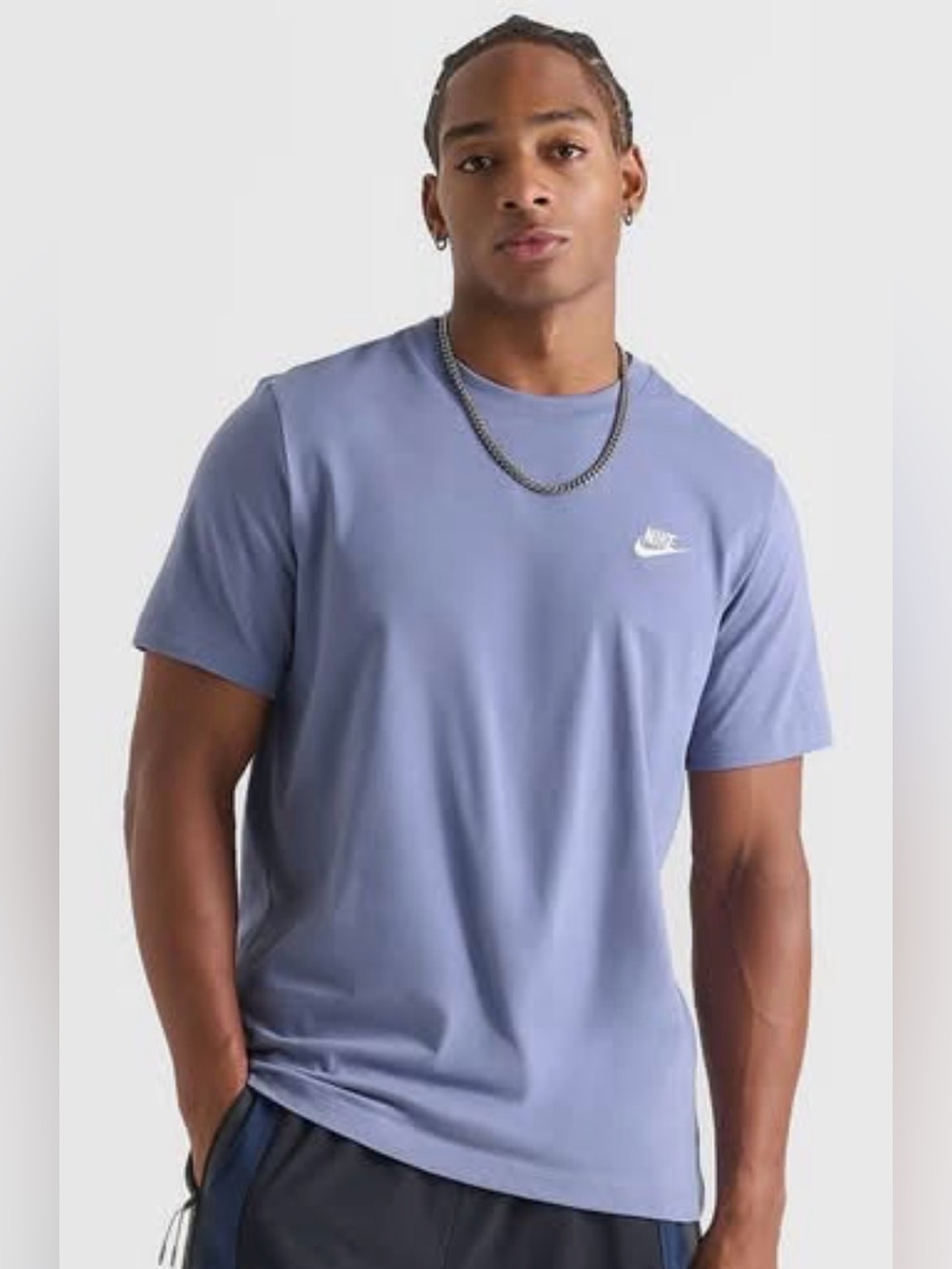 Men’s Nike Sportswear Club Tee, World Indigo, Size Small